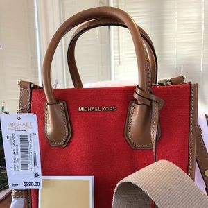 Michael Kors Mercer MD Messenger Satchel